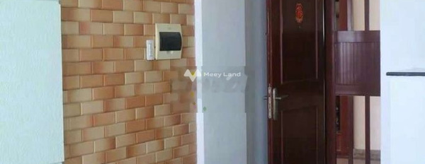 Tại Hòa Thạnh, Tân Phú bán chung cư giá bán cơ bản 2.2 tỷ, tổng quan căn hộ này gồm 2 PN, 2 WC ban công view đẹp-02