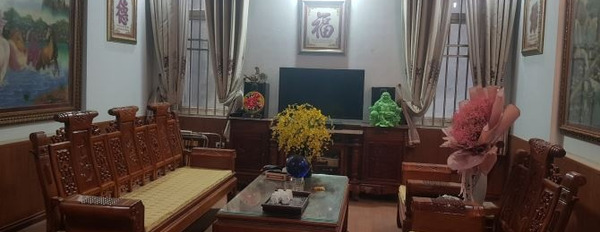 Vị trí mặt tiền ở Nguyễn Công Trứ, Vĩnh Yên, cho thuê nhà, thuê ngay với giá sang tên chỉ 8 triệu/tháng có một diện tích 110 m2-03