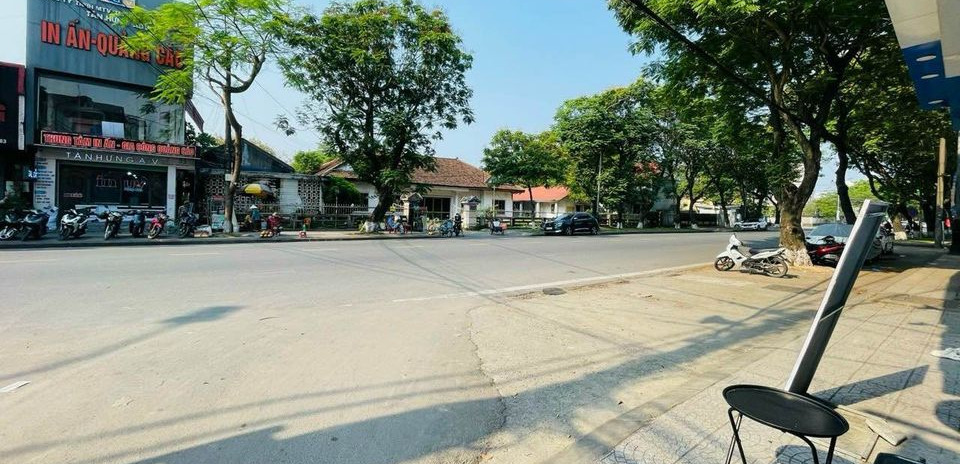 Cần bán nhà riêng Thành phố Huế tỉnh Thừa Thiên Huế giá 10 tỷ