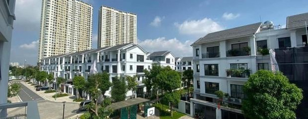 Tam Trinh, Hoàng Mai, bán biệt thự, giá bán thực tế 11.2 tỷ có dt là 90 m2, căn nhà có tất cả 4 phòng ngủ vị trí tốt-03