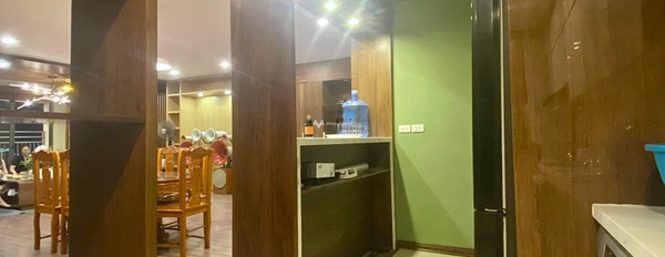 Cho thuê chung cư vị trí tốt tại Long Biên, Ngọc Lâm, căn hộ nhìn chung gồm có 3 phòng ngủ, 2 WC lh ngay!-02
