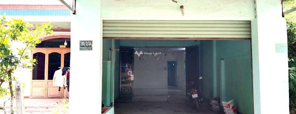 Vị trí thuận lợi tọa lạc ở Phú Hòa Đông, Hồ Chí Minh cho thuê nhà giá thuê giao lưu từ 3 triệu/tháng, nhìn chung có 2 phòng ngủ, 1 WC-03