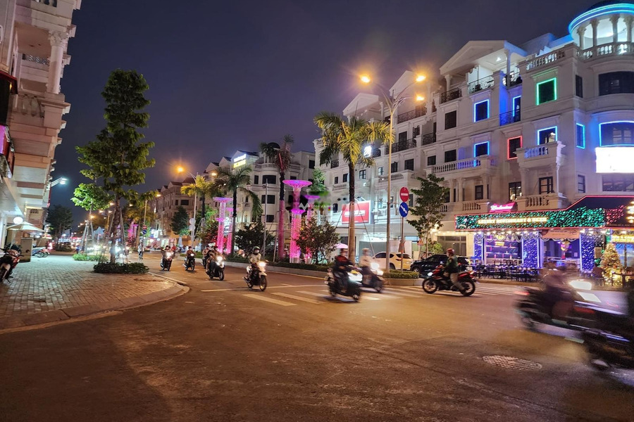 Cityland Park Hills bán shophouse 27 tỷ diện tích 100m2 vị trí ở Phường 10, Hồ Chí Minh, tổng quan ngôi nhà này 6 PN, 5 WC cực kì tiềm năng-01