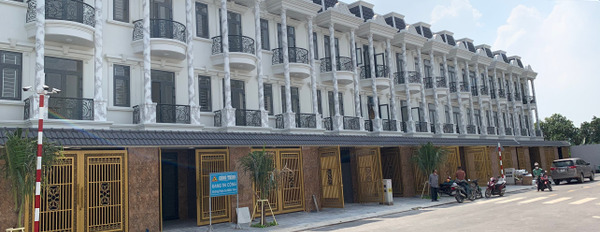 Nhà mặt tiền đường Nguyễn Thị Khắp, 1 trệt, 2 lầu, sổ hồng riêng, hạ tầng đẹp, vào ở ngay-03