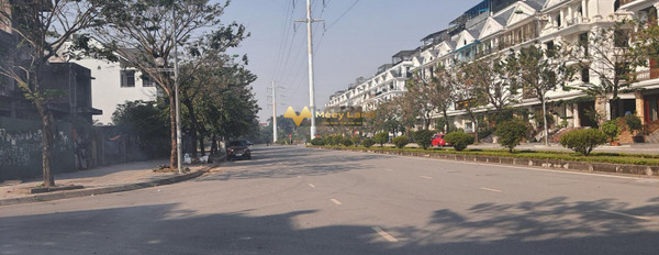 Ngay trong Thành Phố Giao Lưu, bán liền kề ngay trên Đường Phạm Văn Đồng, Hà Nội giá bán tốt nhất chỉ 64.4 tỷ Tổng diện tích 280m2-02
