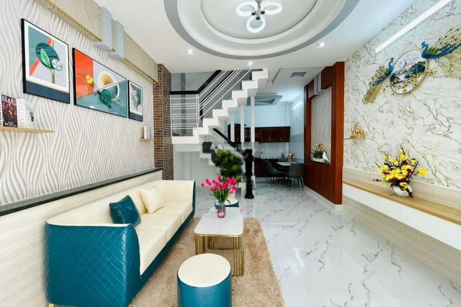 Nhà tổng quan có 3 PN bán nhà bán ngay với giá tốt từ 4.98 tỷ có diện tích chung 35m2 vị trí đặt tọa lạc gần Gò Vấp, Hồ Chí Minh-01