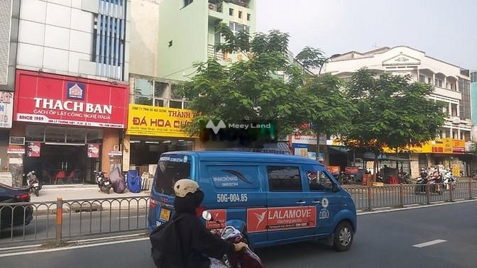 Tọa lạc ngay ở Phường 8, Tân Bình cho thuê nhà giá thuê siêu mềm từ 45 triệu/tháng, căn nhà bao gồm có 4 phòng ngủ, 5 WC-01