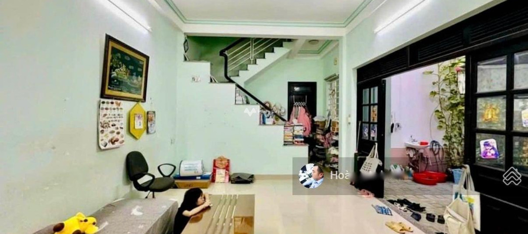 Cần cho thuê nhà ở vị trí đặt ở trung tâm Nguyễn Trung Trực, Khánh Hòa, giá thuê cạnh tranh 25 triệu/tháng diện tích tầm trung 140m2 giá mềm sinh viên