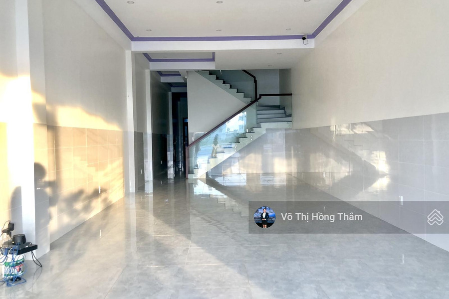 Giá 8 triệu/tháng, cho thuê nhà diện tích tổng 120m2 vị trí mặt tiền nằm ở Long Thành, Đồng Nai, nhìn chung có tổng 1 PN, 2 WC lh ngay!-01