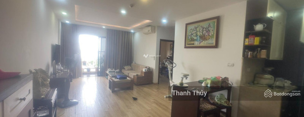 Bán chung cư tọa lạc gần Hoàng Mai, Hà Nội, căn hộ bao gồm 3 PN, 2 WC ban công view đẹp-02