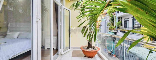 Cho thuê chung cư mặt tiền nằm tại Phường 11, Hồ Chí Minh, căn hộ nhìn chung bao gồm 1 PN, 1 WC khu vực dân cư-03