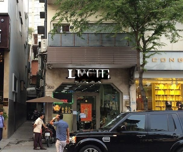 Diện tích 150m2 cho thuê cửa hàng mặt tiền tọa lạc tại 5 mét ở Quận 1, Hồ Chí Minh thuê ngay với giá cực sốc từ 90 triệu/tháng lh tư vấn thêm-01