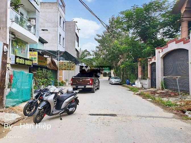 Bán đất có diện tích tổng là 108m2 vị trí thuận lợi ngay Tăng Nhơn Phú B, Quận 9-01