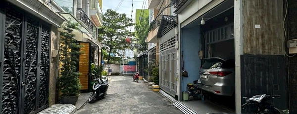 Ngôi nhà gồm có 3 phòng ngủ bán nhà bán ngay với giá sang tên 6 tỷ diện tích khoảng 53.3m2 vị trí đẹp Quận 9, Hồ Chí Minh-03