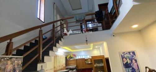 Bán nhà vị trí mặt tiền tọa lạc ở Lê Kim Lăng, Hòa Thọ Đông bán ngay với giá cạnh tranh 14.5 tỷ có diện tích chung 200m2 căn nhà bao gồm có 3 PN-02