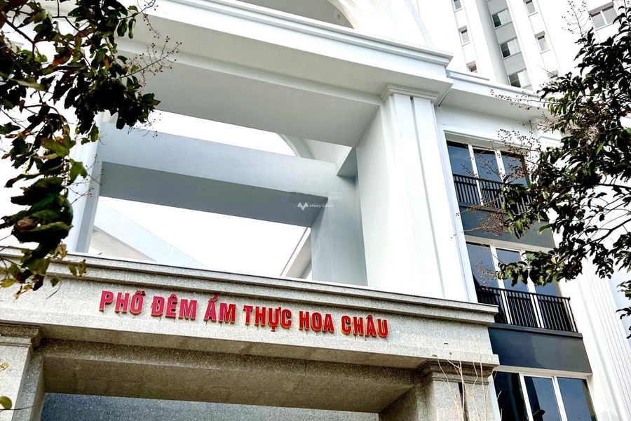 Diện tích 54m2, bán chung cư vị trí đẹp tại Nguyễn Hoàng, Đông Hải, hướng Tây - Nam, tổng quan bên trong ngôi căn hộ 2 phòng ngủ, 1 WC có chỗ để xe-01