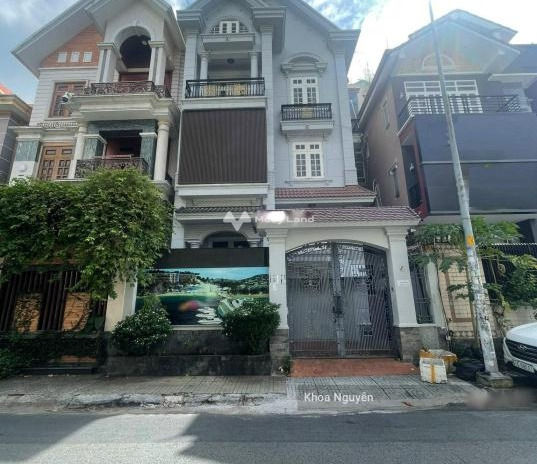 Cho thuê nhà ở diện tích chuẩn 500m2 thuê ngay với giá giao lưu chỉ 170 triệu/tháng tọa lạc ngay ở Nguyễn Văn Thủ, Hồ Chí Minh