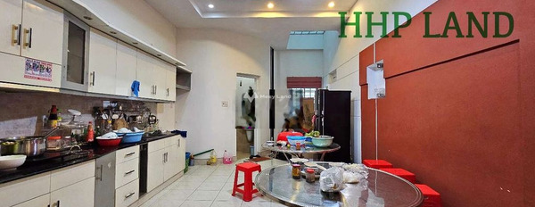 Tọa lạc gần Bửu Long, Đồng Nai cho thuê sàn văn phòng giá thuê siêu ưu đãi 13 triệu/tháng có diện tích rộng 85m2 nội thất cá tính Hoàn thiện cơ bản-02