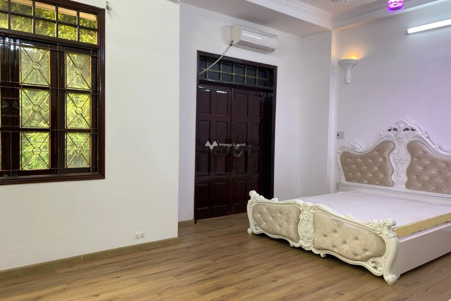 Nhà 6 phòng ngủ, cho thuê nhà, giá thuê sang tên chỉ 31 triệu/tháng với diện tích khoảng 100m2 vị trí đặt ở trung tâm Phường 14, Hồ Chí Minh-01