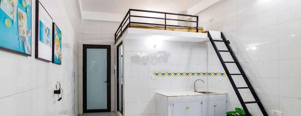 Trong căn hộ gồm có 1 phòng ngủ, cho thuê căn hộ vị trí đặt tại Xuân La, Hà Nội, 1 WC liên hệ chính chủ-02