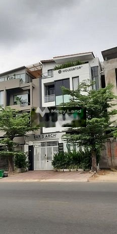 Cho thuê nhà có diện tích là 80m2 mặt tiền tọa lạc trên Xa Lộ Hà Nội, Hồ Chí Minh giá thuê siêu khủng 28 triệu/tháng, ngôi nhà có 4 phòng ngủ, 4 WC