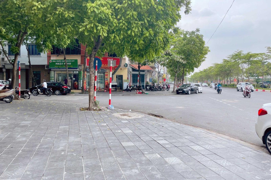 Ở Long Biên, Hà Nội cho thuê cửa hàng 15 triệu/tháng mặt tiền tọa lạc ngay ở 6 mét không tiếp trung gian-01