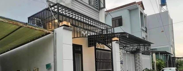 Nhà bao gồm 2 phòng ngủ bán nhà có diện tích chung 52m2 mặt tiền tọa lạc ngay ở Nguyễn Văn Cừ, Phường 1-02