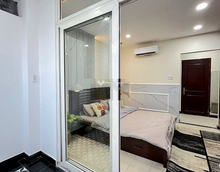 Cho thuê căn hộ, vị trí đặt vị trí nằm ở Phú Nhuận, Hồ Chí Minh giá thuê công khai chỉ 8 triệu/tháng có diện tích tổng là 36m2-01