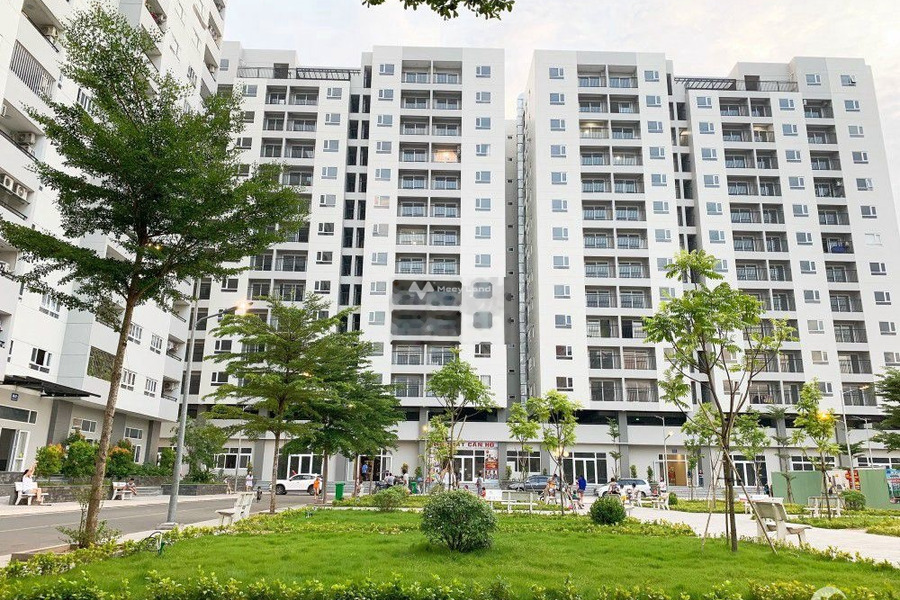 Căn hộ gồm Nội thất đầy đủ, bán căn hộ diện tích 73m2 vị trí thuận lợi nằm ở Lê Văn Khương, Hồ Chí Minh giá bán cạnh tranh từ 2.1 tỷ-01