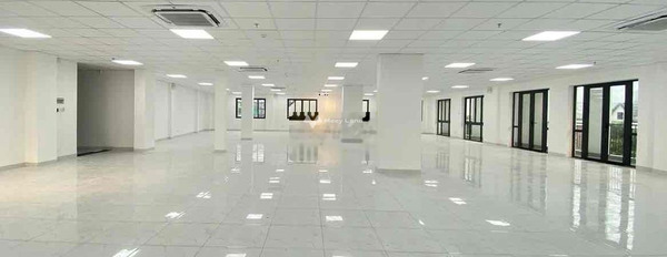 Giá thuê gốc 237 triệu/tháng cho thuê sàn văn phòng tọa lạc ngay tại Võ Văn Kiệt, Hồ Chí Minh có diện tích chuẩn 605m2-02