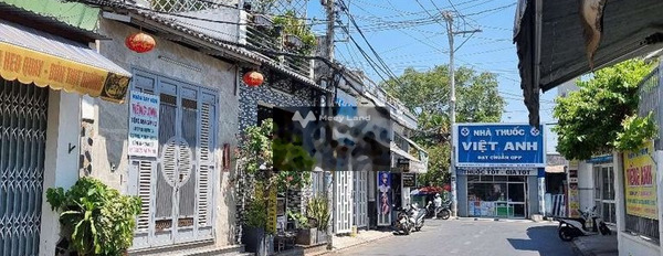 Vị trí thuận lợi gần Tân Chánh Hiệp, Quận 12 bán nhà bán ngay với giá chốt nhanh từ 3.69 tỷ nhà nhìn chung gồm 3 PN 2 WC-03