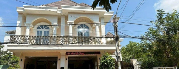 Cần cho thuê nhà ở vị trí đặt ở Phan Thiết, Bình Thuận, thuê ngay với giá thỏa thuận 30 triệu/tháng toàn bộ khu vực có diện tích 318m2 lh tư vấn thêm-02