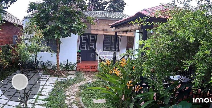 Nhà có 2 PN bán nhà ở có diện tích chính 298m2 giá bán êm 3.6 tỷ vị trí trung tâm Phạm Văn, Đất Đỏ-01