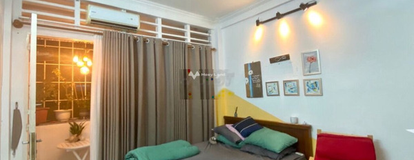 Chung cư 2 PN, cho thuê căn hộ hướng Đông Bắc mặt tiền tọa lạc trên Phường 9, Hồ Chí Minh, trong căn hộ tổng quan có tổng 2 phòng ngủ, 1 WC ở lâu dài-03