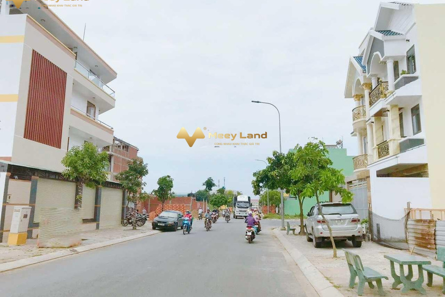1.2 tỷ bán đất dt chung quy 80 m2 vị trí đẹp tại Huyện Bình Chánh, Hồ Chí Minh-01
