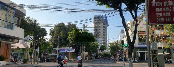 Bán nhà có diện tích chính 91m2 vị trí đặt ở trong Nguyễn Thị Minh Khai, Hải Châu I-02