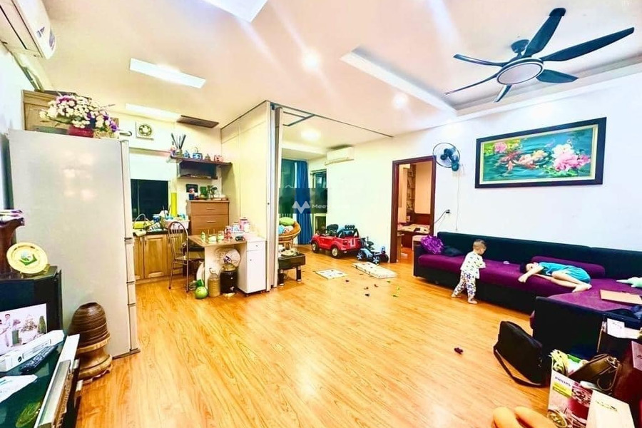 Trong căn hộ tổng quan có tổng Đầy đủ., bán căn hộ diện tích rộng rãi 68.5m2 vị trí đặt tọa lạc tại Hoàng Mai, Hà Nội giá bán đặc biệt 2.9 tỷ-01