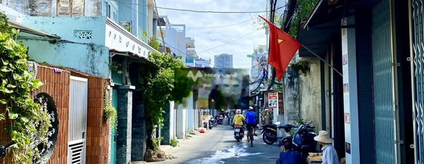 DT 121m2 bán nhà ở vị trí thuận tiện Phương Sơn, Nha Trang hướng Bắc tổng quan ngôi nhà này có 5 phòng ngủ 3 WC còn chần chờ gì nữa-02