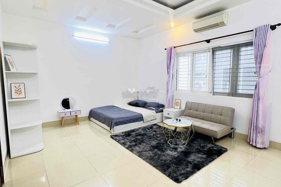 Cho thuê căn hộ toàn bộ khu vực có diện tích 40m2 vị trí đặt vị trí nằm ở Bình Chánh, Hồ Chí Minh giá thuê hiện tại chỉ 6.9 triệu/tháng có chỗ để xe-01