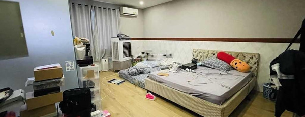 Nhà này gồm 4 phòng ngủ, cho thuê nhà ở diện tích rộng 120m2 thuê ngay với giá rẻ từ 40 triệu/tháng tọa lạc ở Trần Trọng Cung, Hồ Chí Minh-02