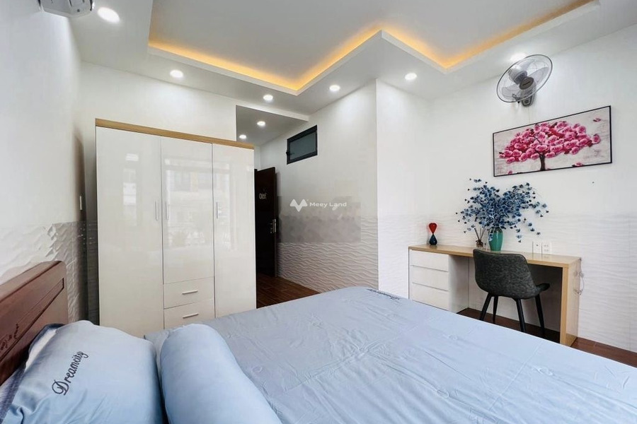 Vị trí thuận lợi Nguyễn Khoái, Phường 2 bán nhà bán ngay với giá thị trường 4.4 tỷ trong nhà gồm 3 phòng ngủ 3 WC-01