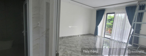 Cho thuê nhà mặt tiền nằm ở Lê Quảng Chí, Đà Nẵng, thuê ngay với giá mong muốn chỉ 12 triệu/tháng tổng diện tích 100m2, căn nhà có tất cả 2 phòng ngủ-03