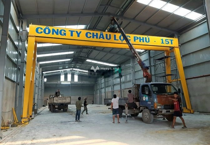 Mặt tiền tọa lạc trên Bình Tân, Hồ Chí Minh cho thuê kho bãi 900m2 thuê ngay với giá đề xuất 80 triệu/tháng hỗ trợ mọi thủ tục miễn phí