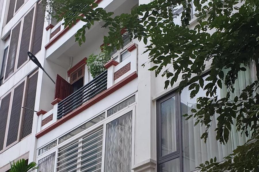 Bán nhà liền kề Nguyễn Văn Lộc, Hà Đông, 50m2, vỉa hè, ô tô tránh, 5 tầng, mặt tiền 5m-01