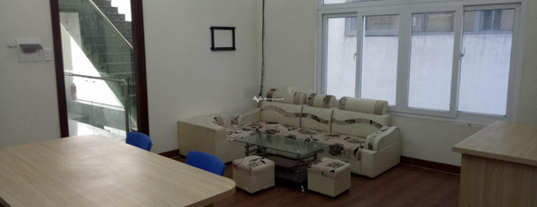 Ngay tại Hoàng Quốc Việt, Cầu Giấy cho thuê sàn văn phòng có diện tích trung bình 30m2-02