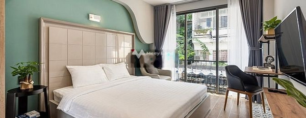 Cho thuê chung cư vị trí trung tâm Quận 1, Hồ Chí Minh, căn hộ nhìn chung bao gồm 1 phòng ngủ, 1 WC tiện ích đầy đủ-03