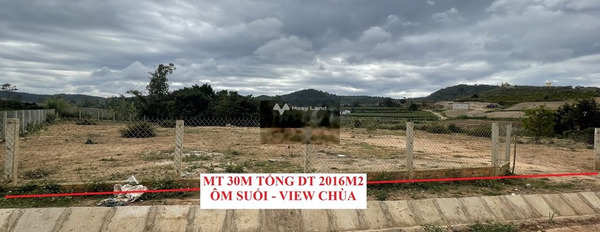 2.1 tỷ bán đất có diện tích chung 2016m2 vị trí mặt tiền ở Tu Tra, Lâm Đồng-02