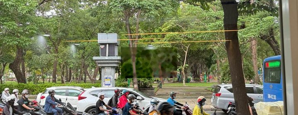 Cho thuê nhà mặt tiền Trung tâm quận 1, đối diện công viên -02