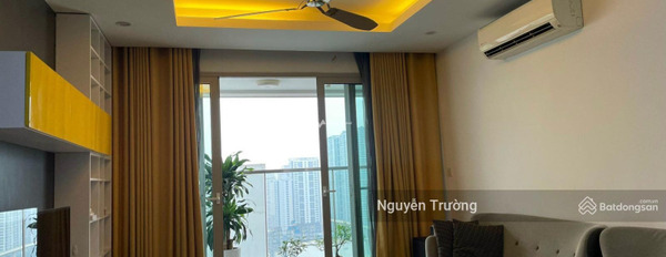 Tổng giá 7.9 tỷ, bán chung cư với diện tích 127m2 vị trí đặt nằm trên Cầu Giấy, Hà Nội, trong căn hộ này gồm 3 PN, 2 WC dọn vào ở ngay-02