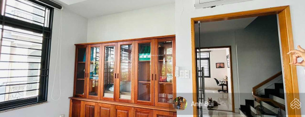 Giá thuê hợp lý 13 triệu/tháng cho thuê sàn văn phòng ở Quận 9, Hồ Chí Minh có diện tích sàn 118m2 nội thất nhập khẩu Đầy đủ-02